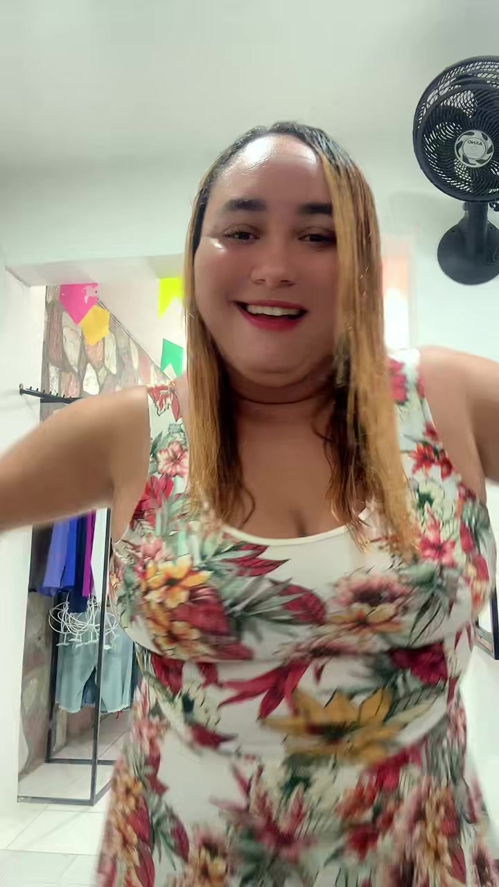 @Kallyandra ✨