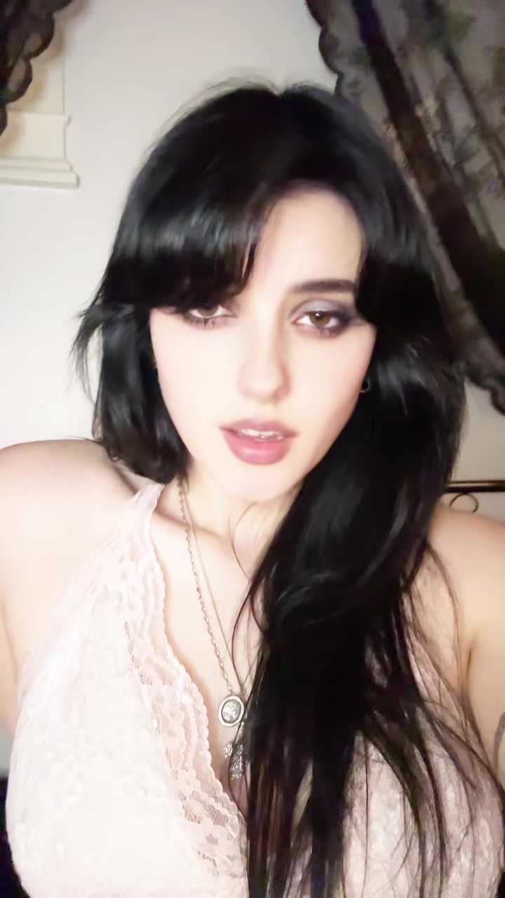 @Milinika