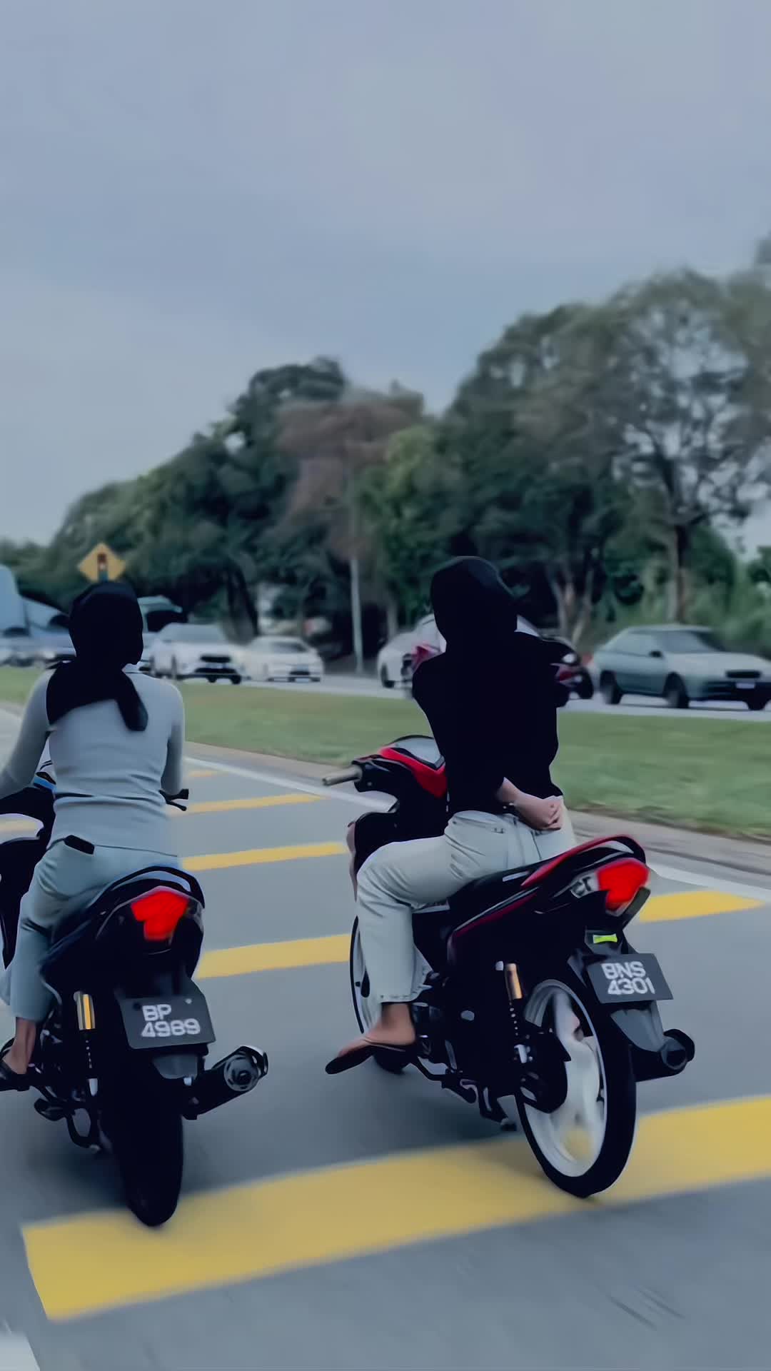 @𝓹𝓲𝓮𝓬𝓪𝓪𝓪