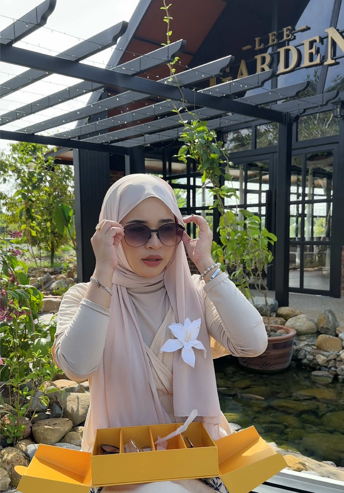 @Miqa28