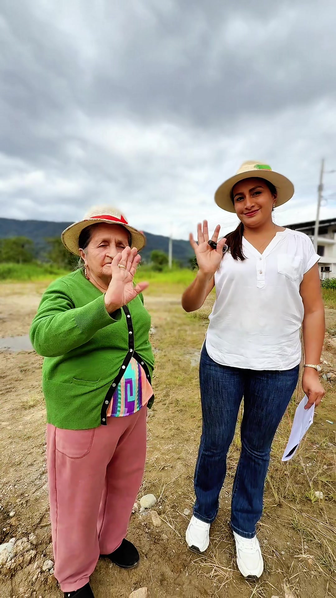 @María Lalangui Cabrera