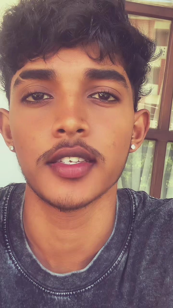 @> 𝙄𝙍𝙊𝙊🐼💜•°