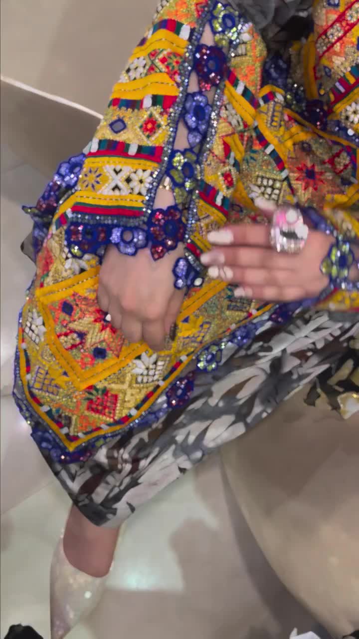 @🦋⃟⃟ ͥ ͣ ͫ نازش ماشکیلی👰࿐