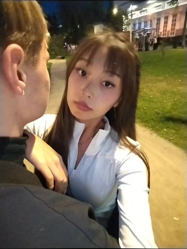 @arishaa