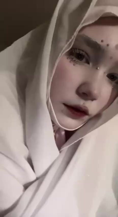 @малиКа🦇