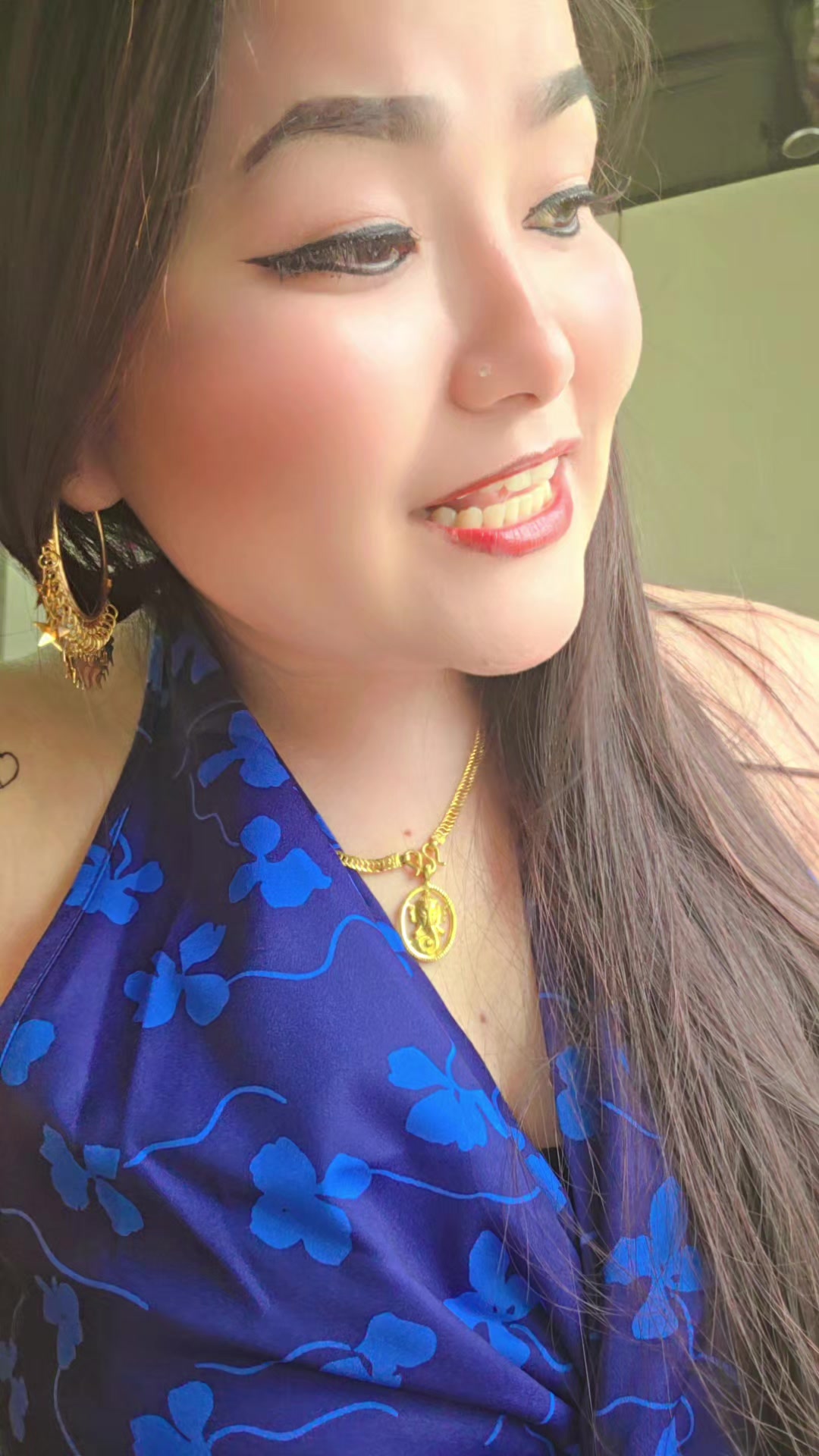 @Deepa_gurung