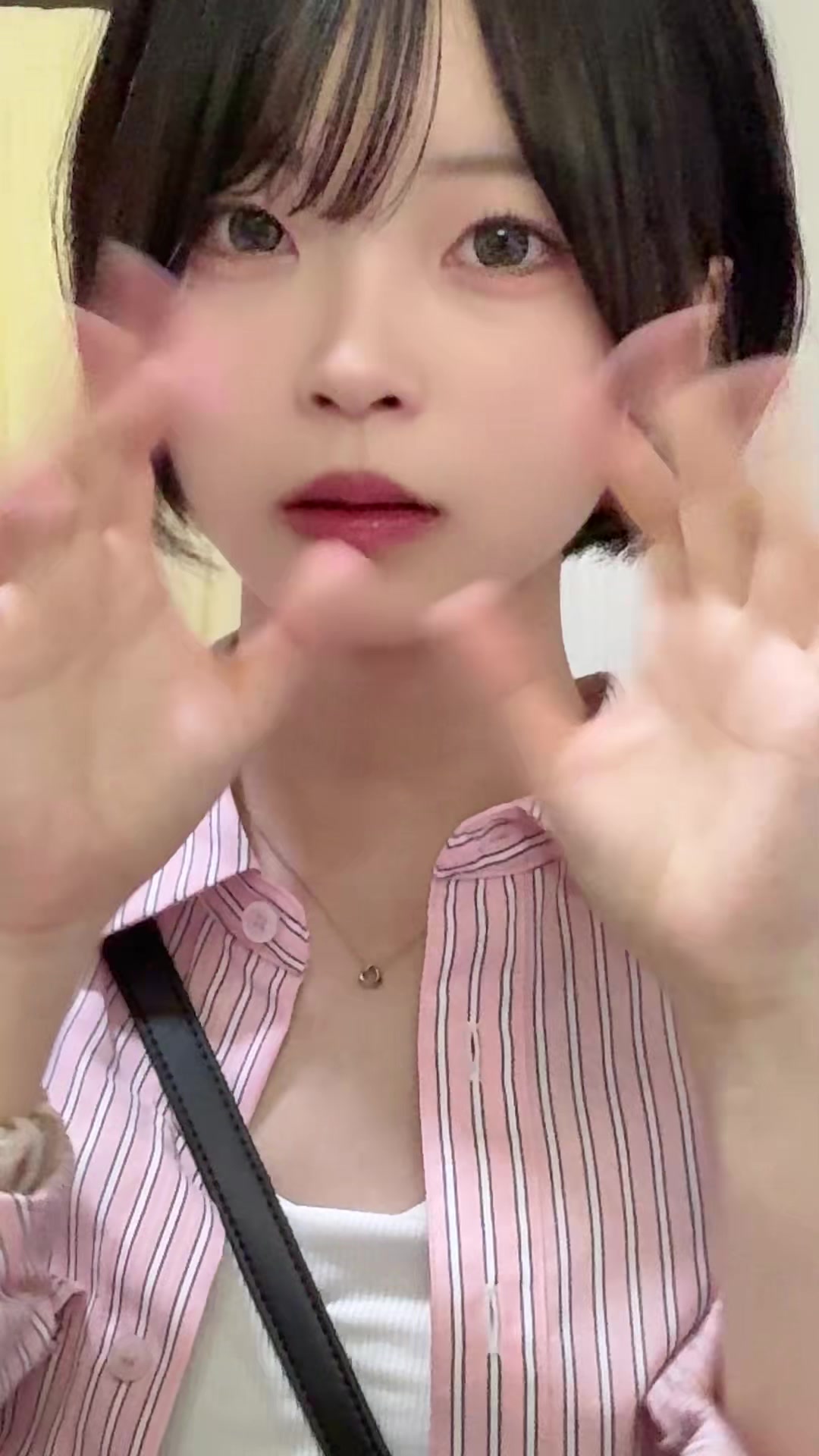 @ろびん
