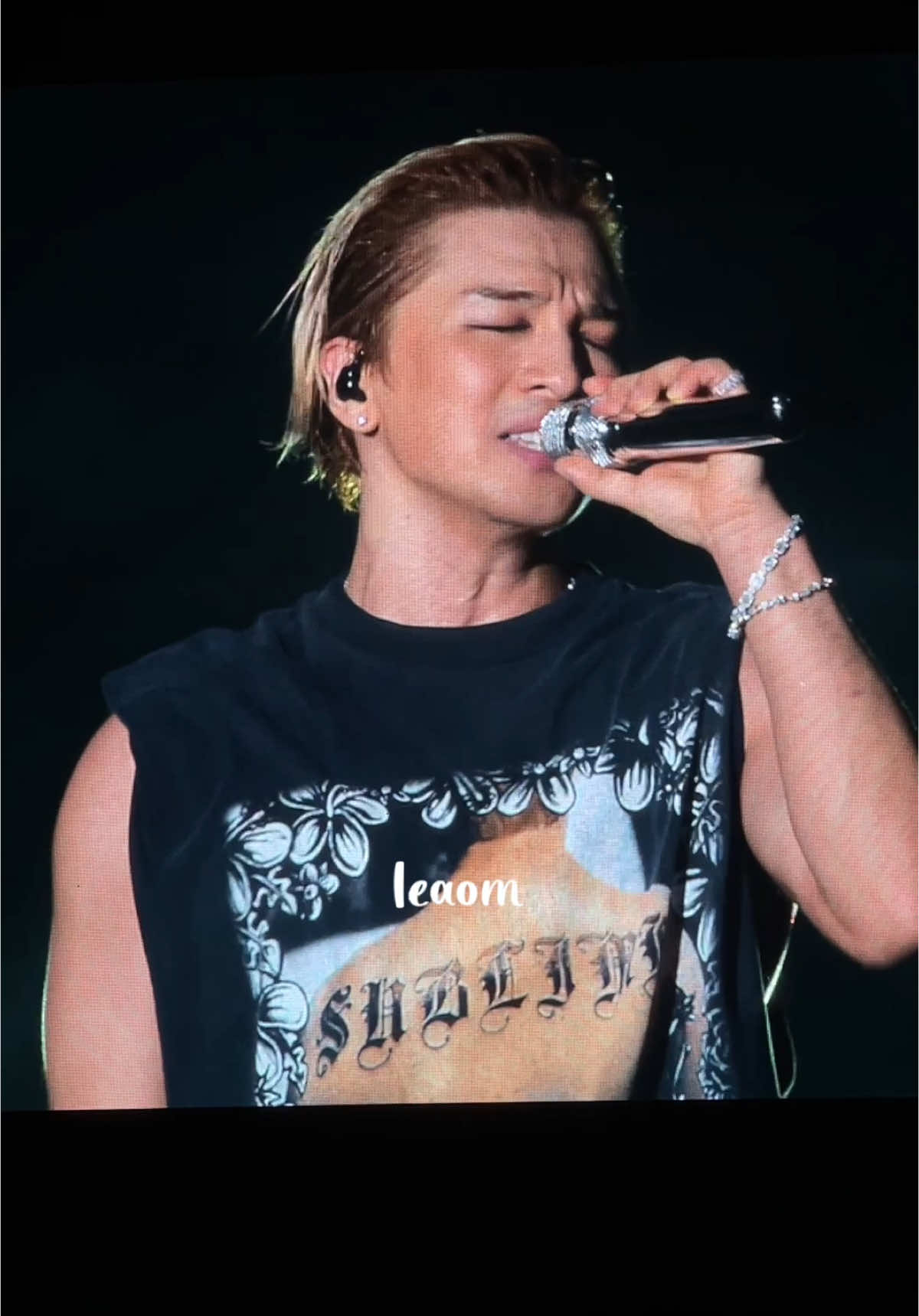 @งอมง่ะงอบงองแง