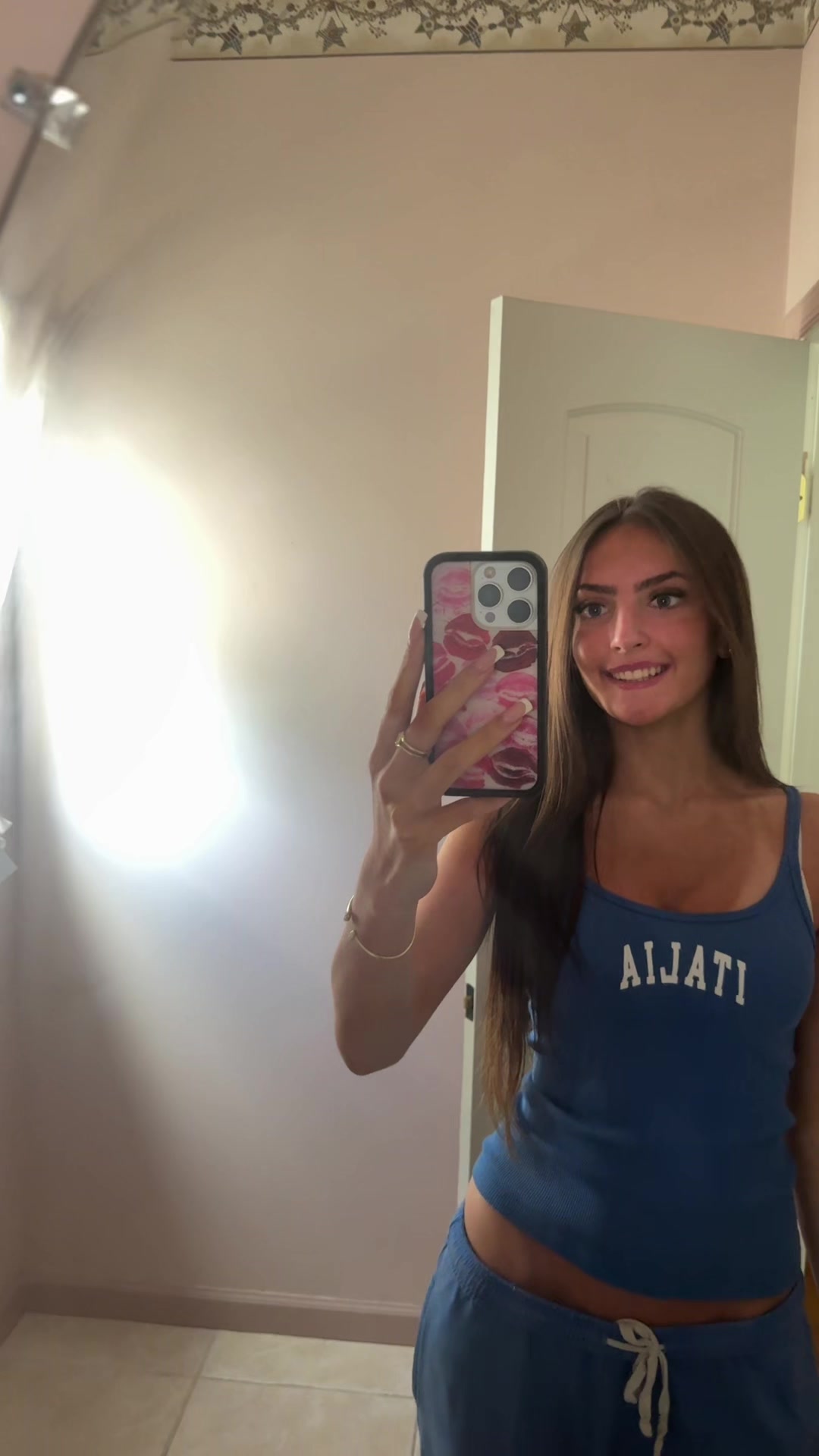 @_ilianavivian_