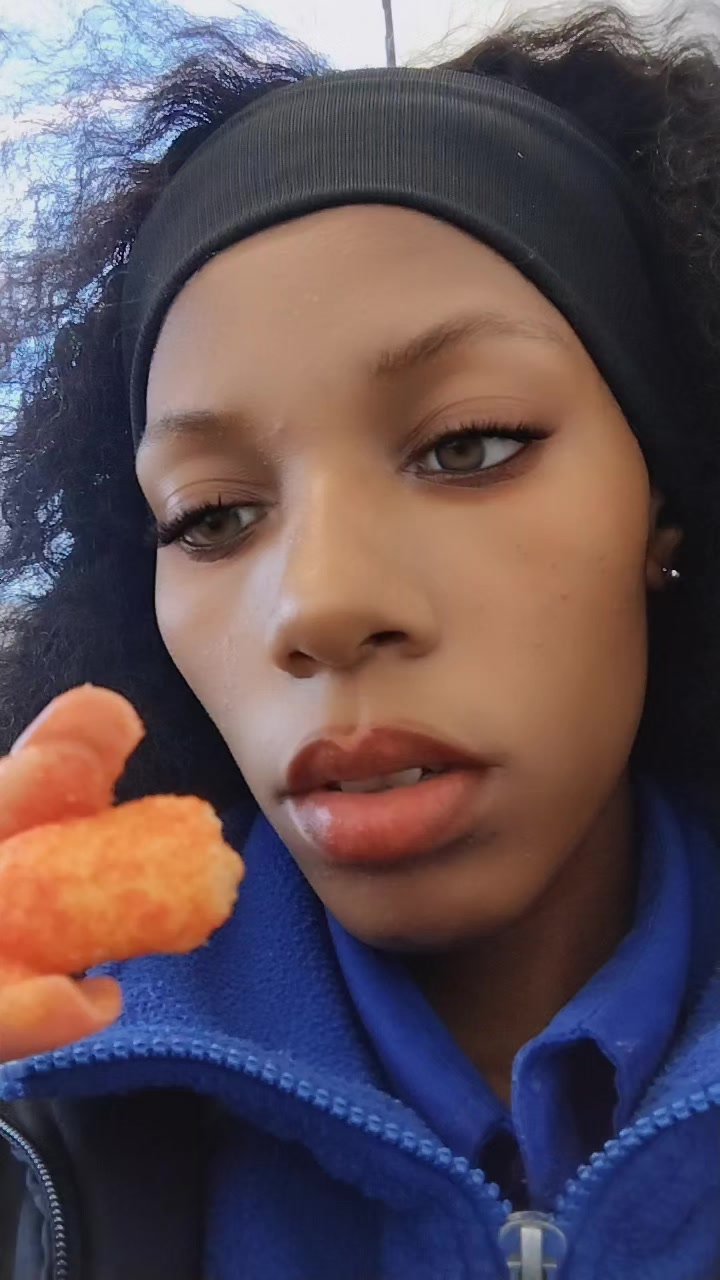 @Kanya8