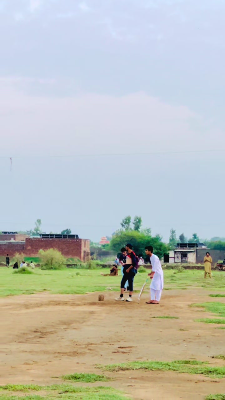 @KHAN G