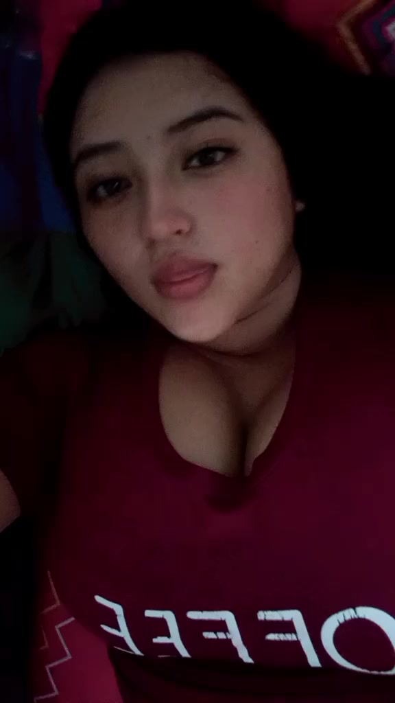 @🫦