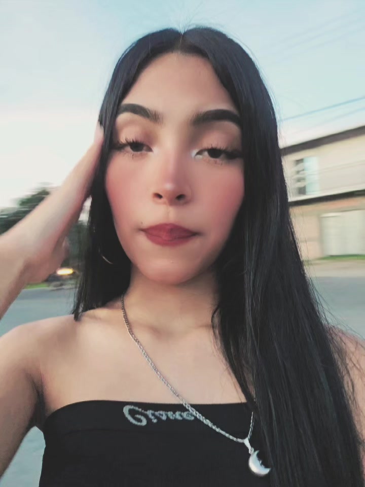 @𝖄𝖆𝖝𝖎𝖒𝖆𝖗🕷