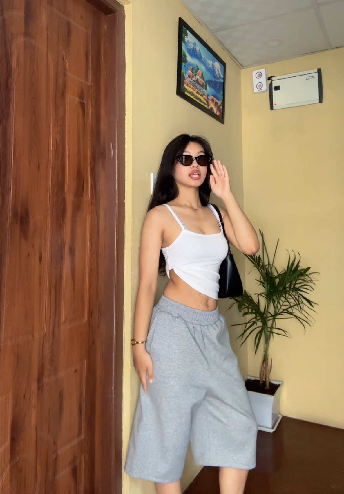 @AAYUSHA