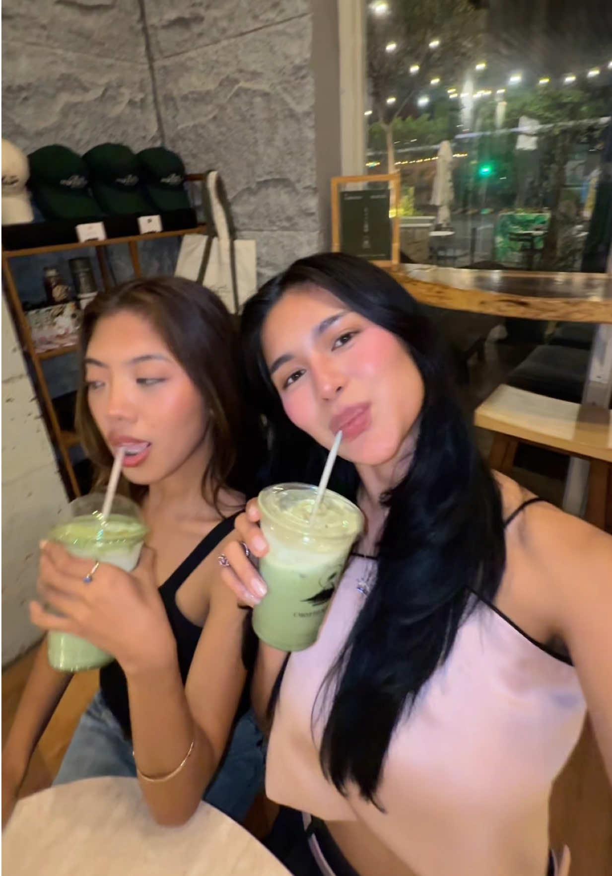 @krishnahgravidez on IG