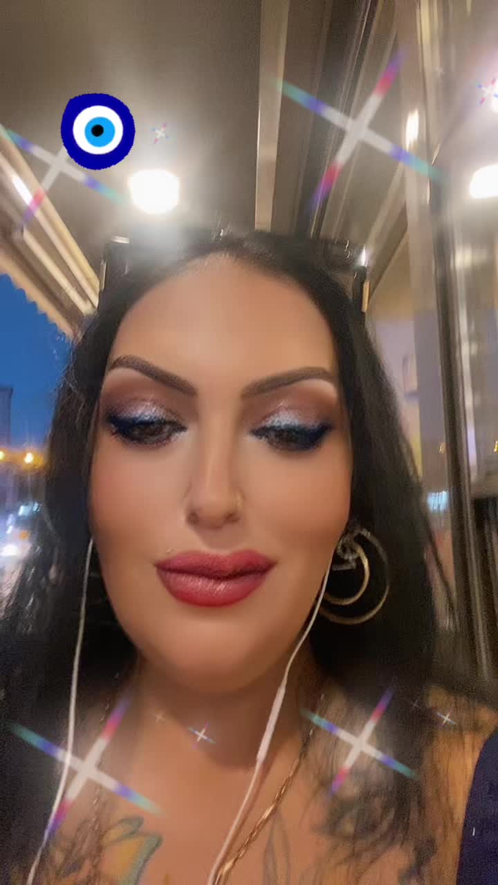 @glitzerfee