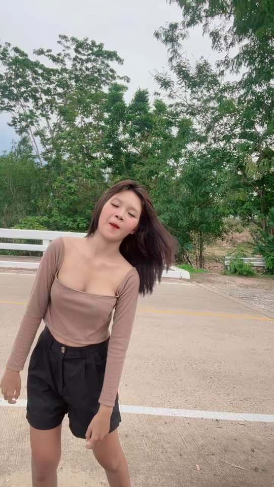 @แสงดาว จารัตน์