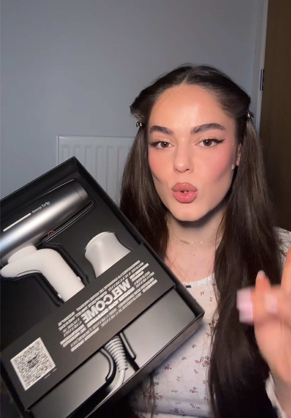 @𝒜𝓁𝓂𝑒𝒾𝒹𝒶
