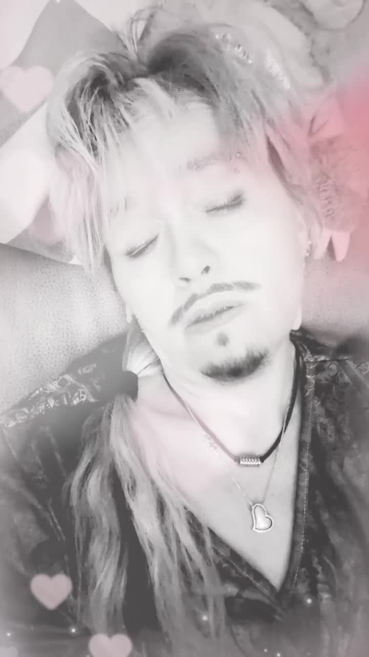@Bineluckys