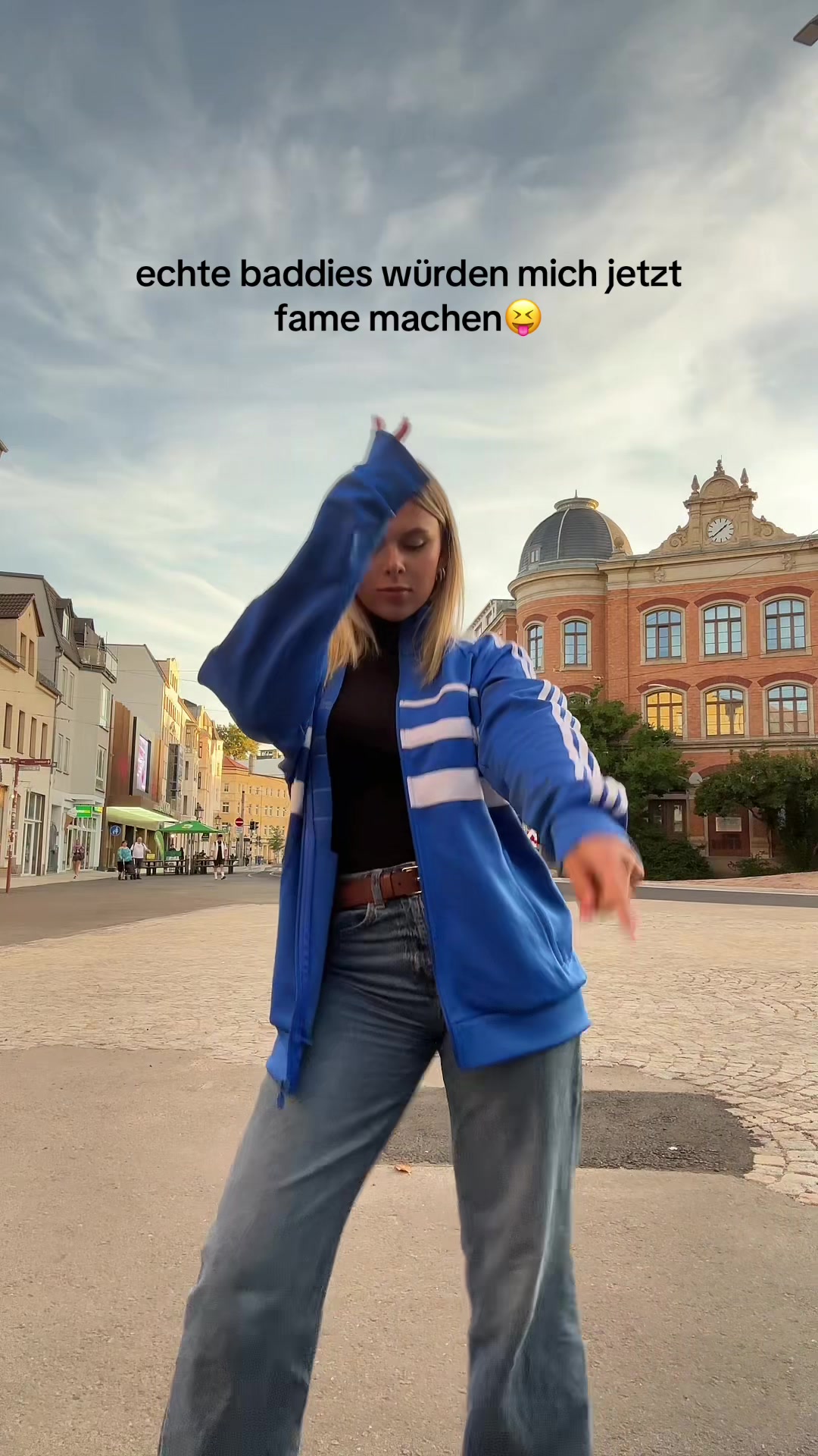 @elena