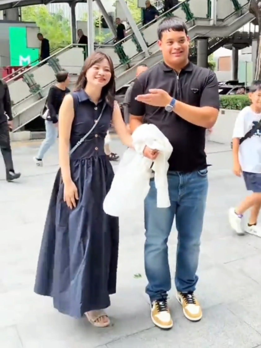 @Kanokrat🇹🇭