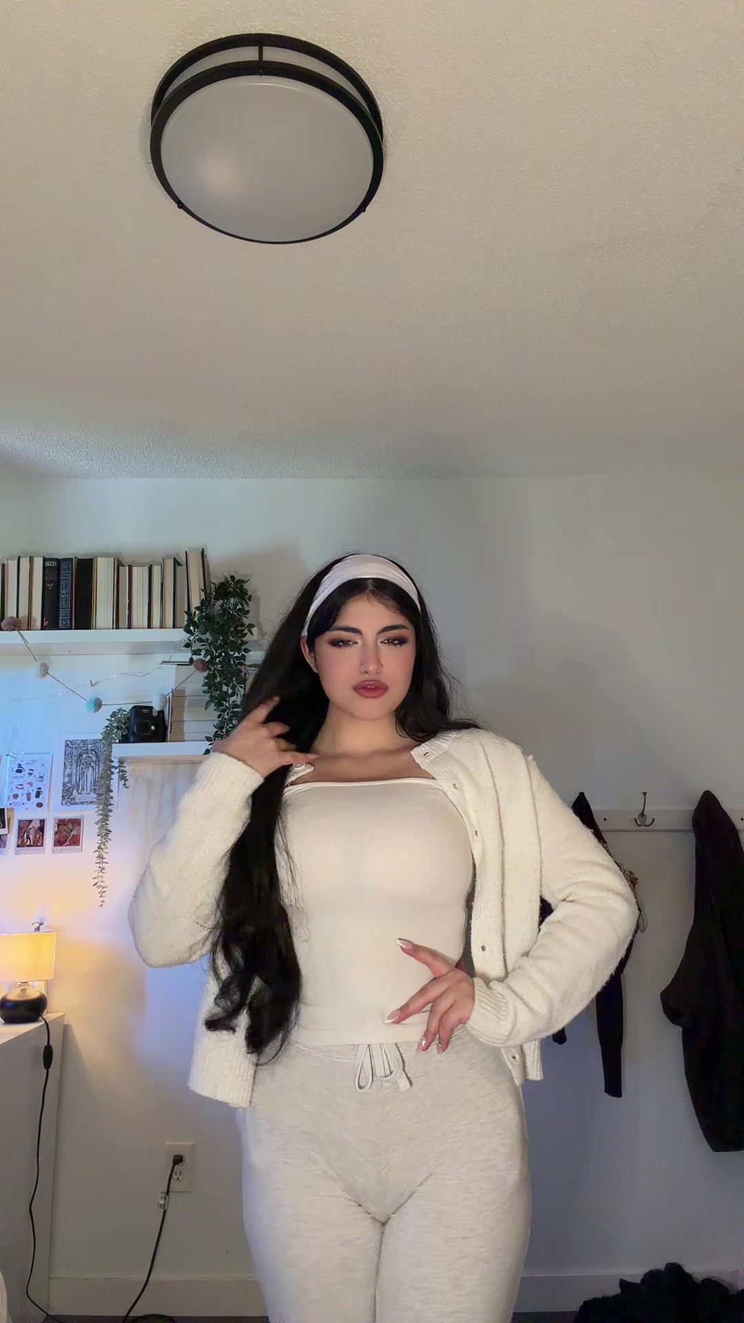 @Hus_77