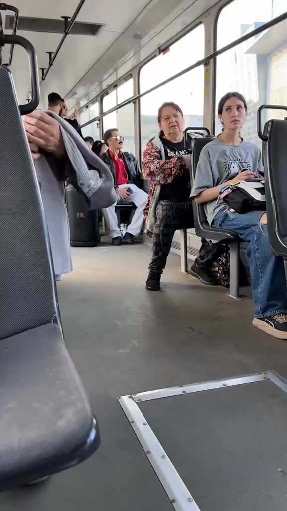 @๐๐ผโโโ๐โ๐