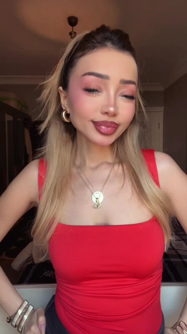 @Лара