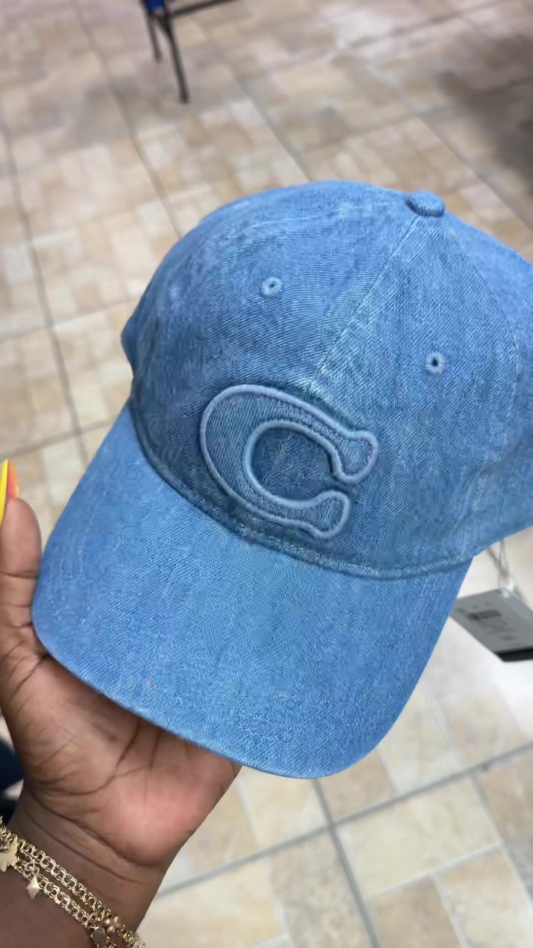 @simple_fashiongy