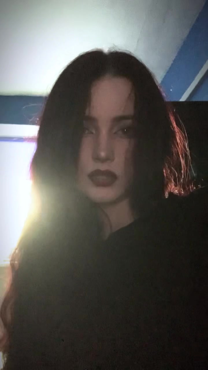 @𝔥𝔢&rsquo;𝔩𝔩𝔤𝔞𖤐