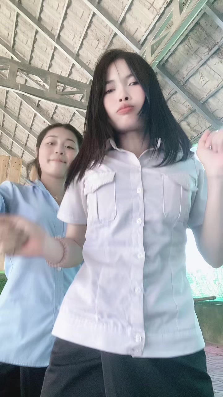 @🍎