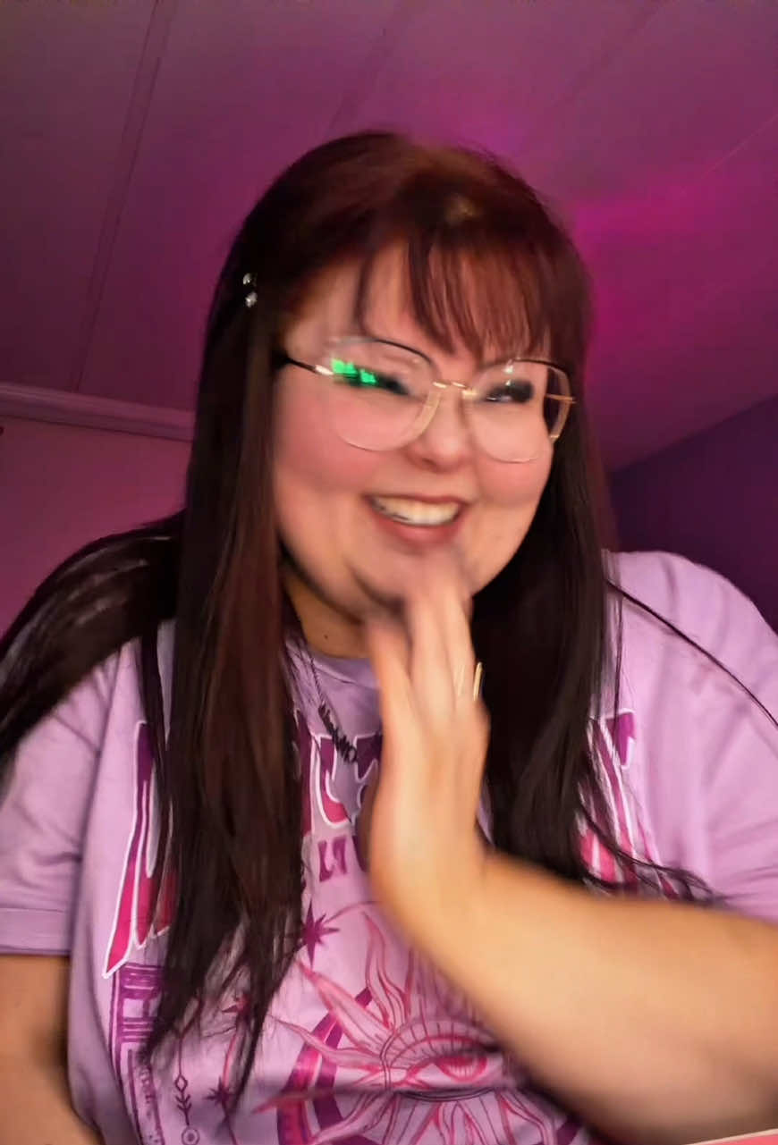 @Queensizebeauty ♡