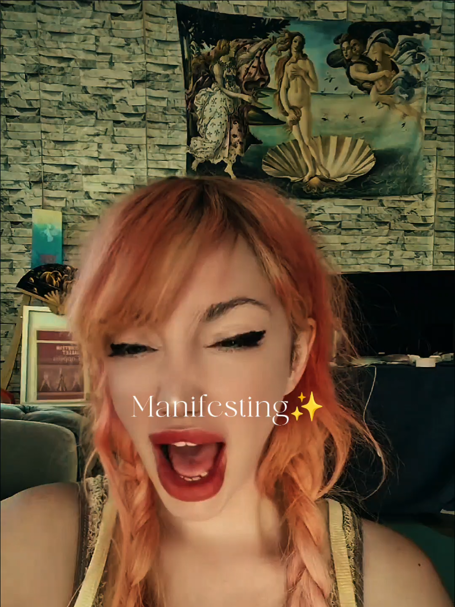 @Lilu ✨Lightning✨
