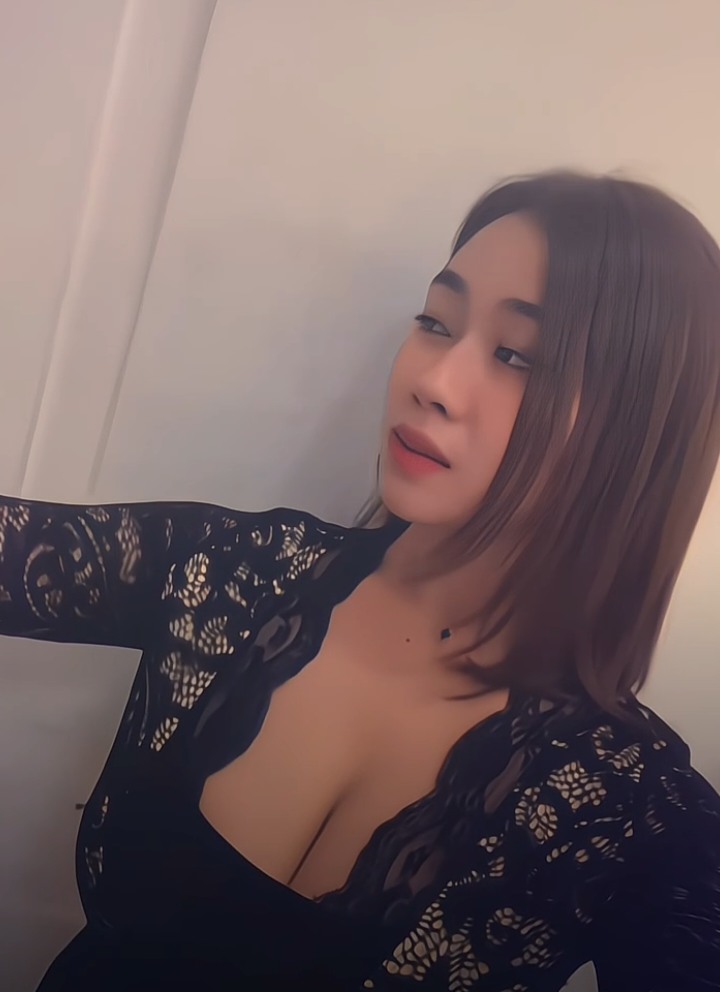 @𝙰 𝔁 Ⓔⓥⓔⓡⓨⓞⓝⓔ