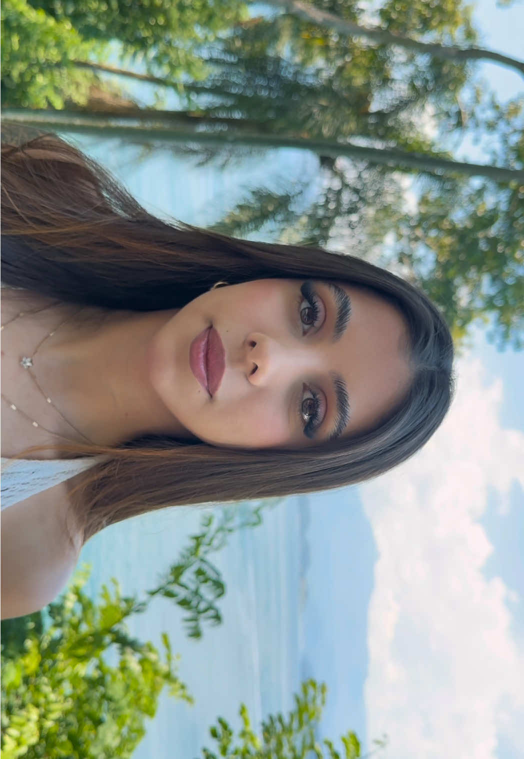 @Evi 🦋