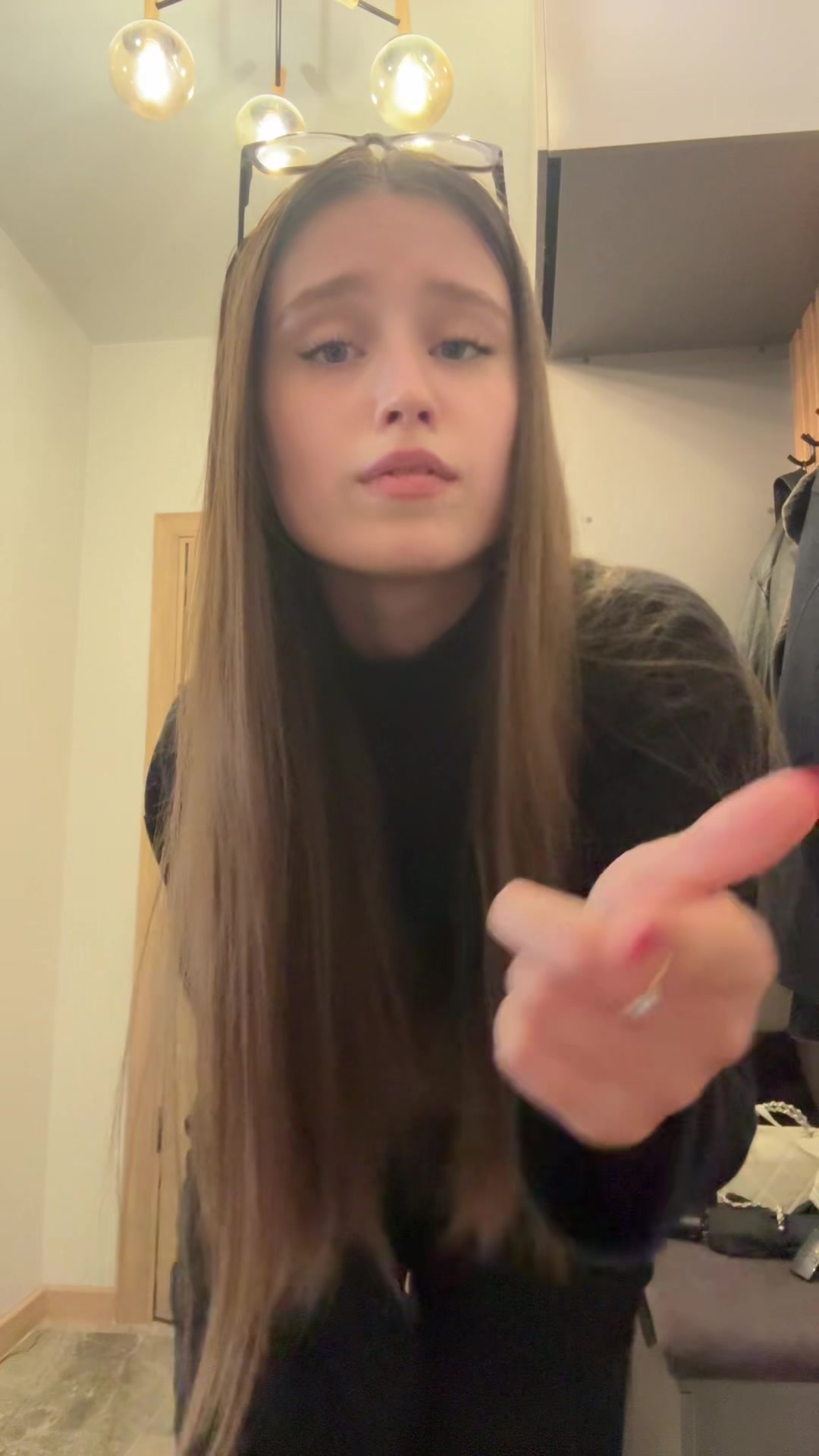 @Ля