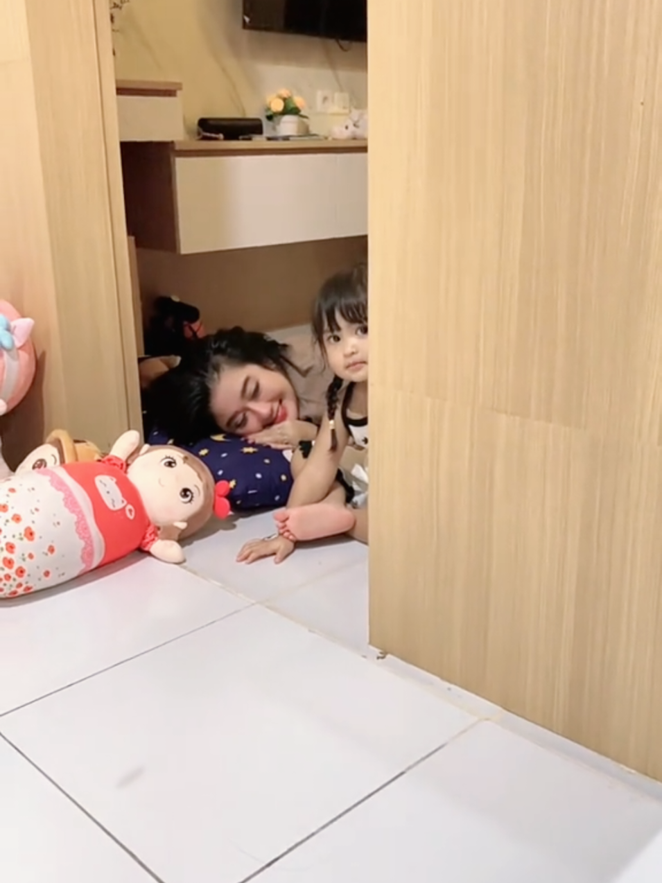@𝐝𝐞𝐤 𝐂𝐮𝐧𝐝𝐚 ᥫ᭡