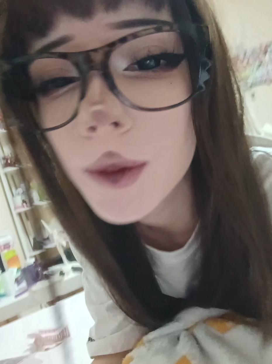 @Naebnash&dagger;