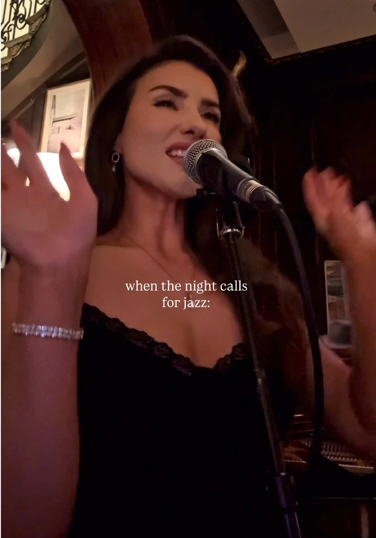 @Jade Monet