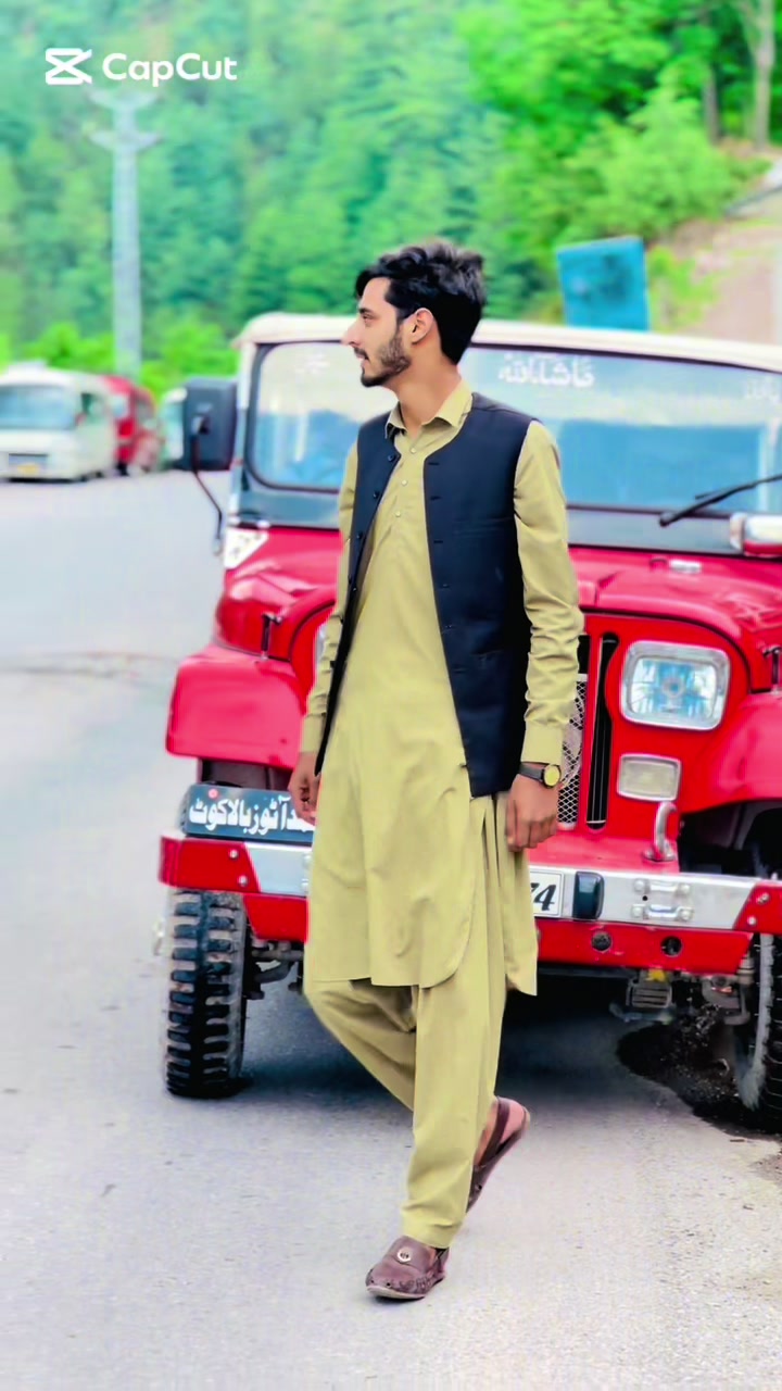 @مانی  قریشی 🌸