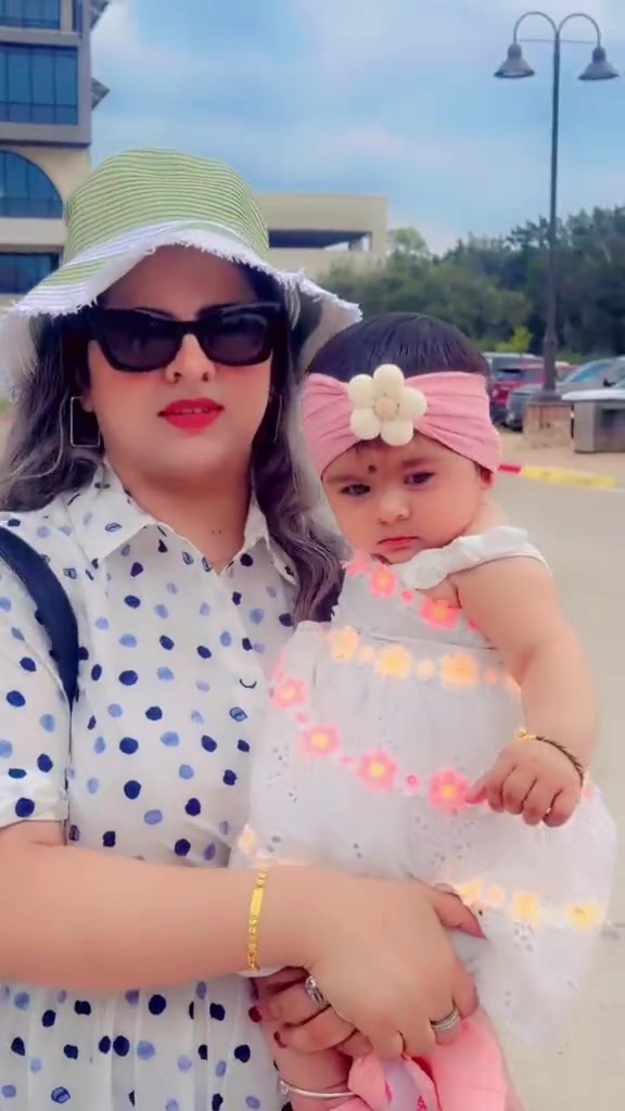 @Neha(shiv bhakt🕉️🕉️) 🇺🇸