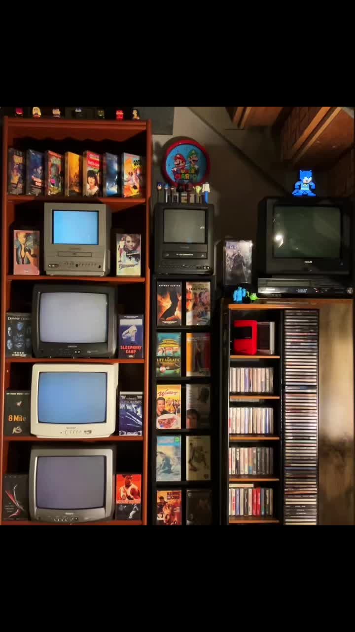 @Jeff Cook 📼📺🦮