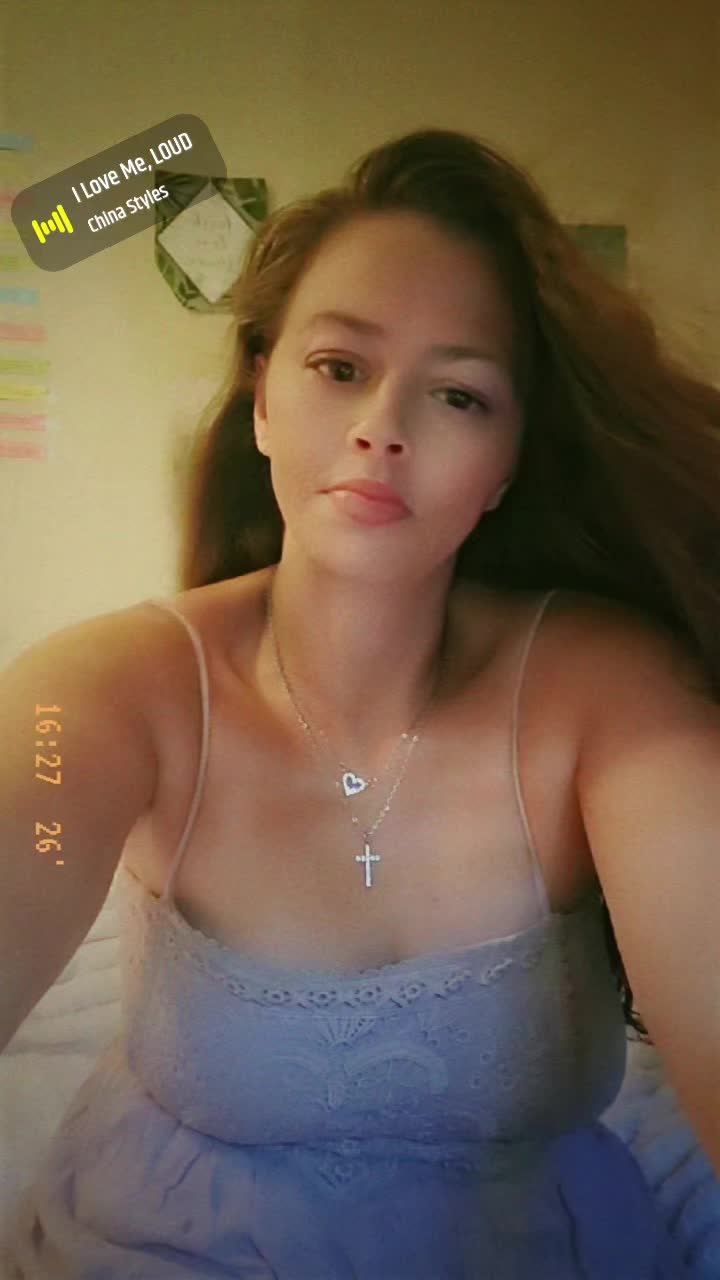 @👣🌜👑QueenAmber👑🖤💜
