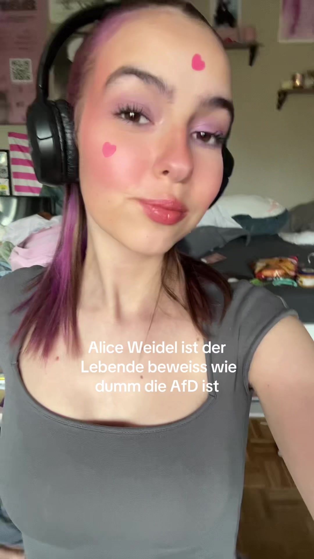 @Elina