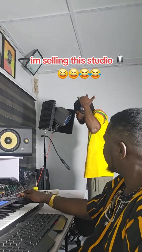 @HONEY BOY GH