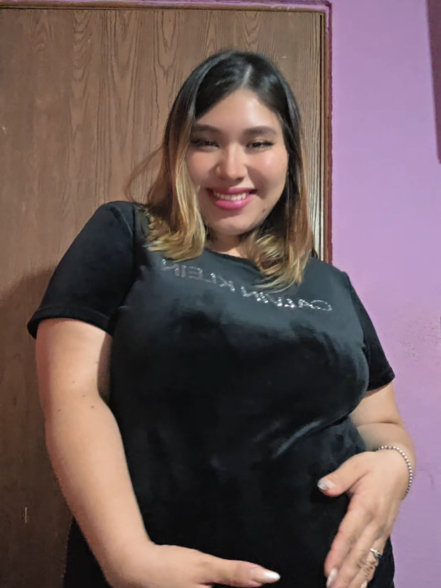 @Lizi Mejia👑