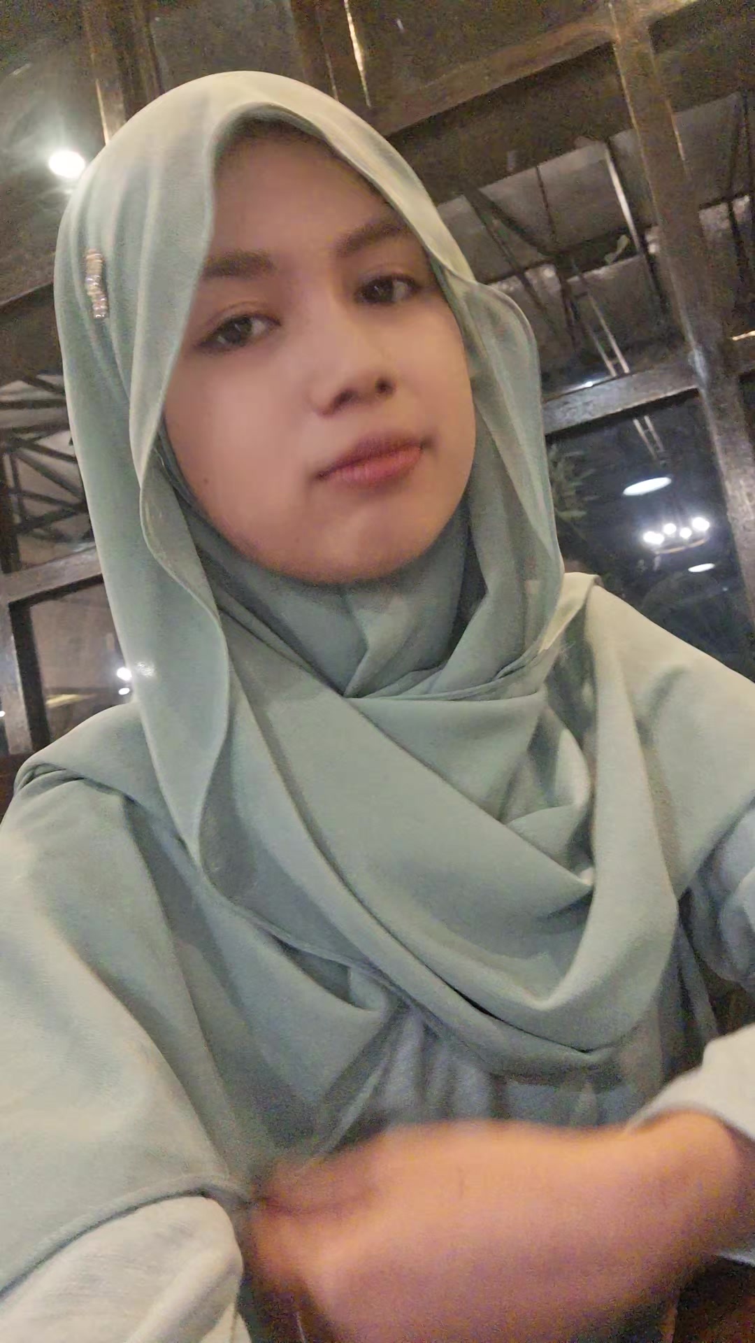 @Felina25
