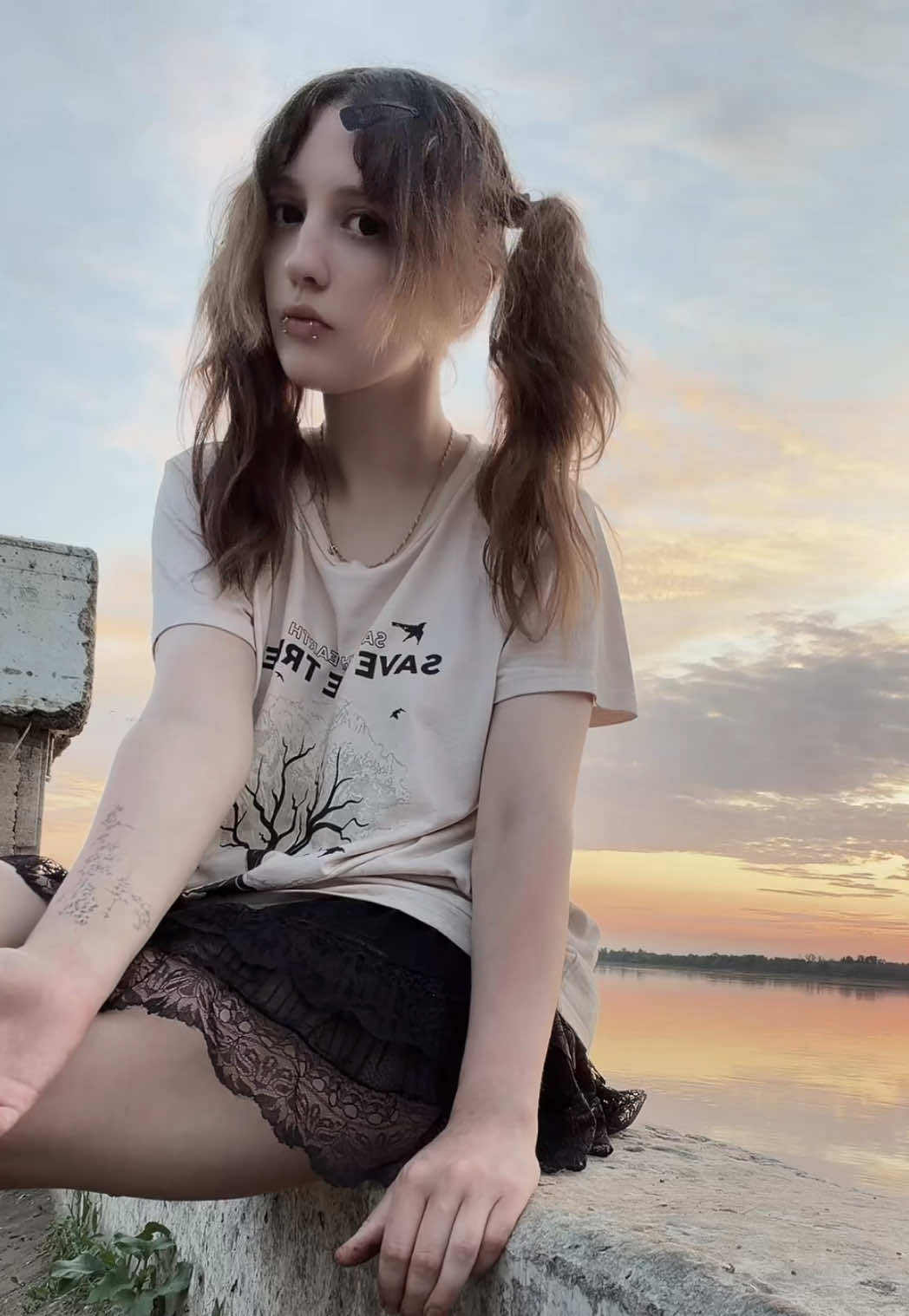 @urhikky