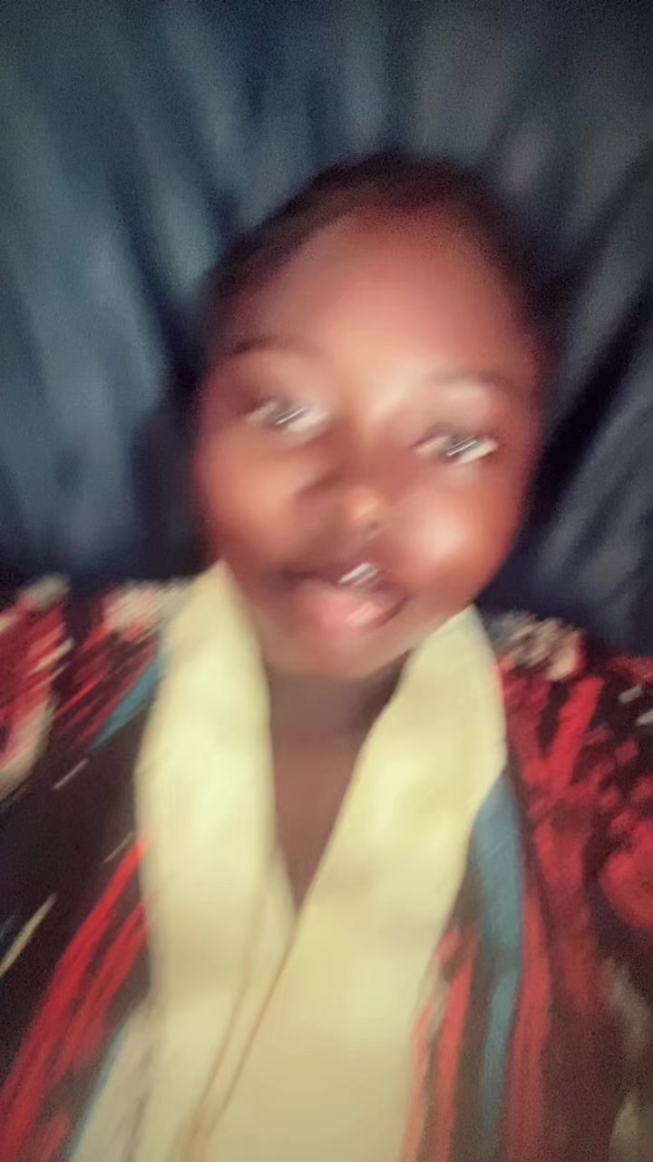 @Oyinxoxo💕