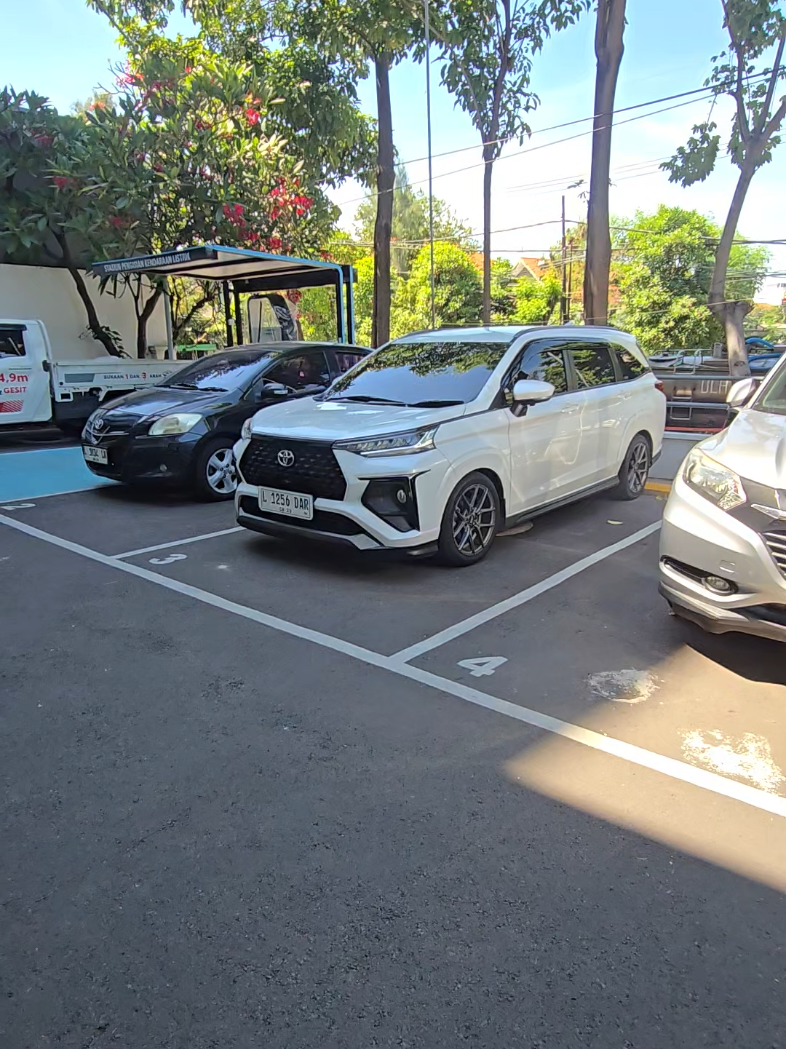 @TOYOTA SURABAYA